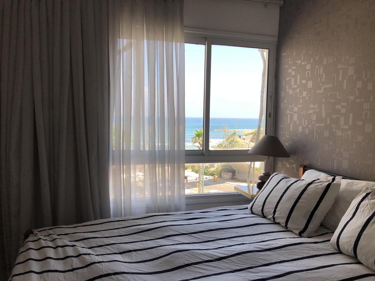 Gordon Beach Apartments 텔아비브 외부 사진